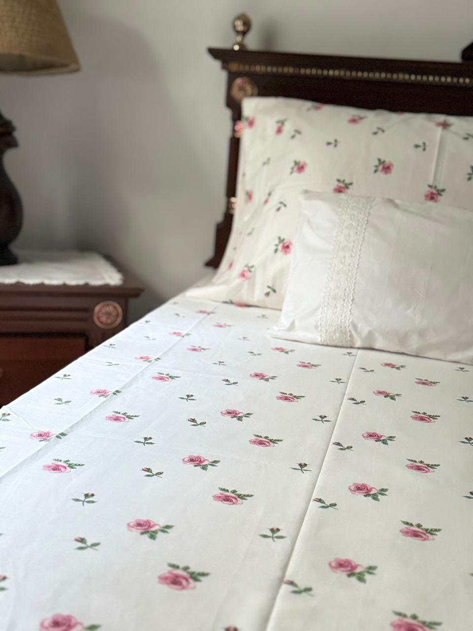 Pink Flowers Bedding - Image 4