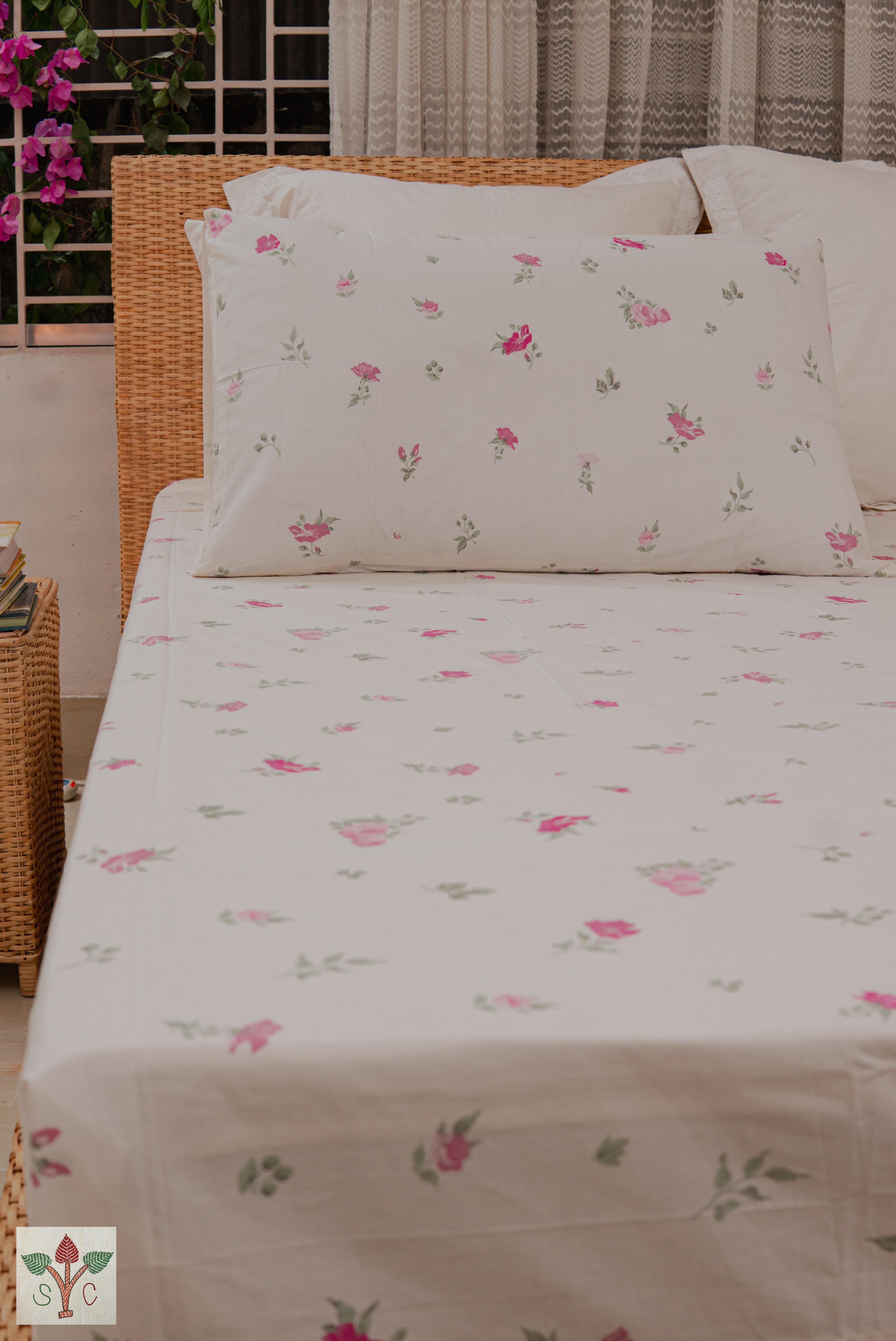 Off White Pink Flowers Bedding - Image 4