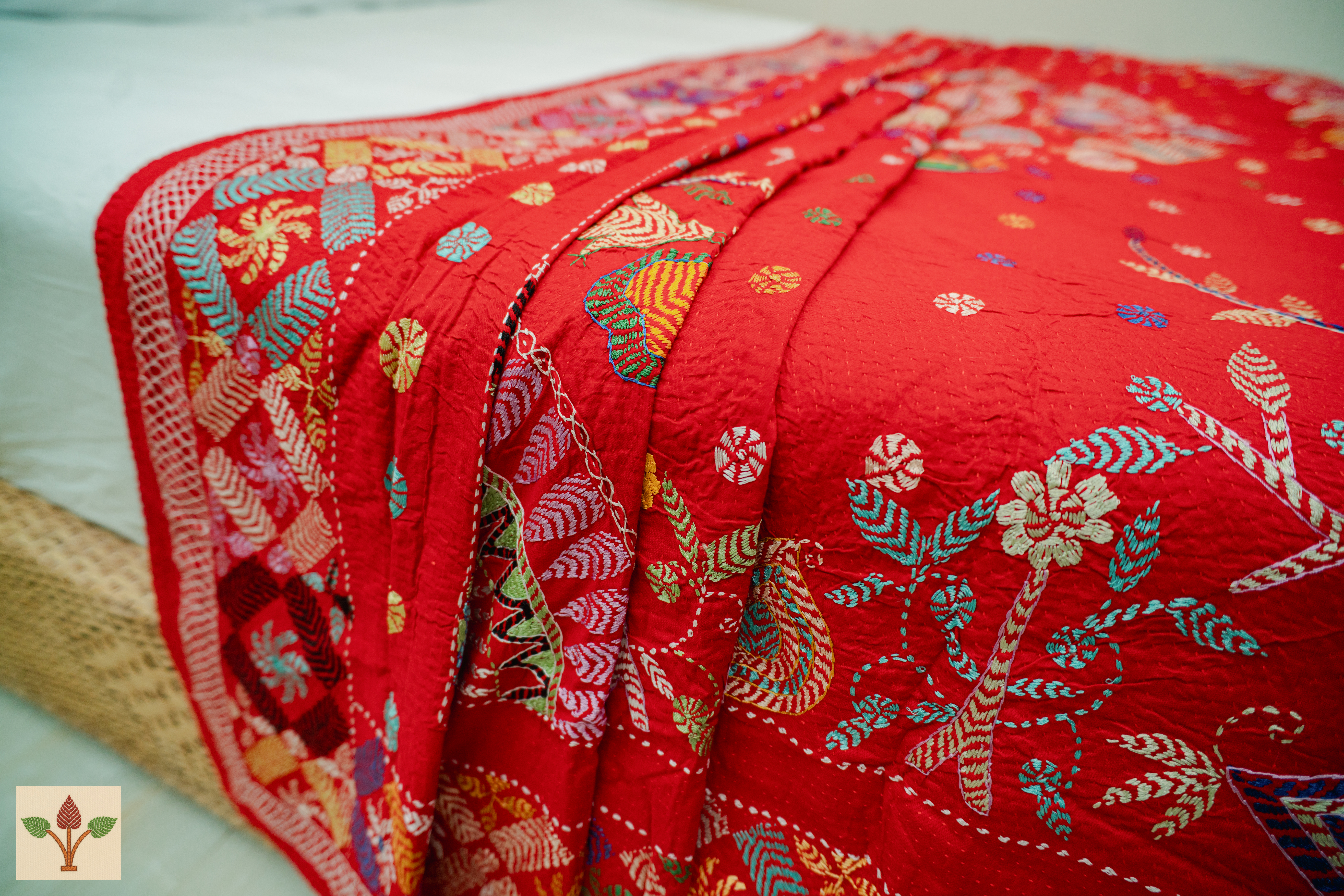 Laal Banu - Image 13